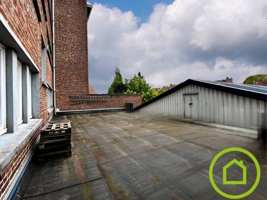 Appartement à vendre 198 000 € 4 pièces 3 chambres 82 m² Étage 1/4 Lille Sud Lille 59000