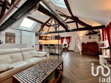 Loft à vendre 269 900 € 3 pièces 2 chambres 68 m² Dernier étage, Étage 2/2 Houdan 78550
