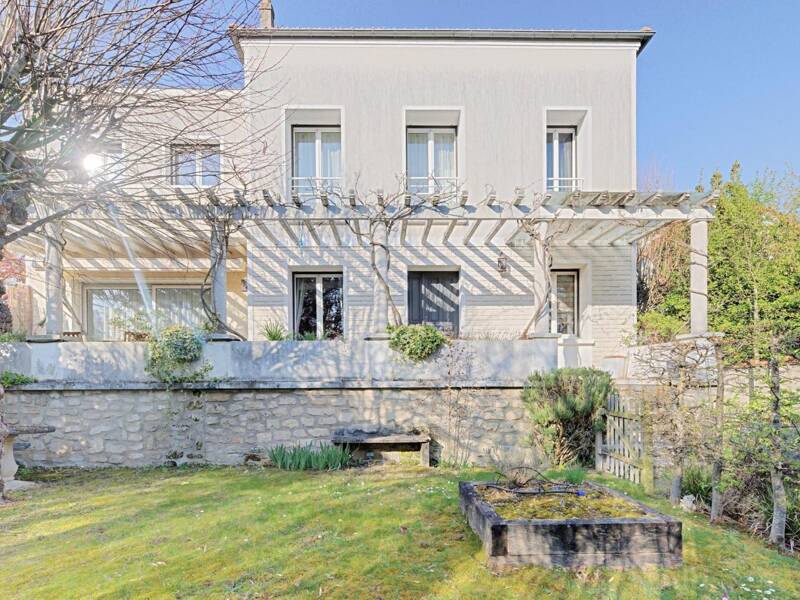 Maison à vendre, 220m², SAINT MAUR DES FOSSES