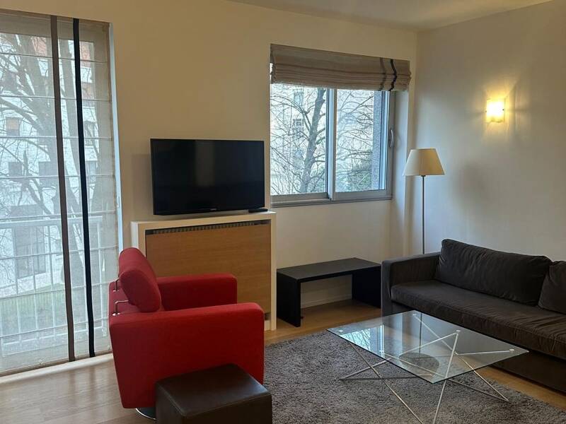 Maison à louer, 60m², PARIS 16E