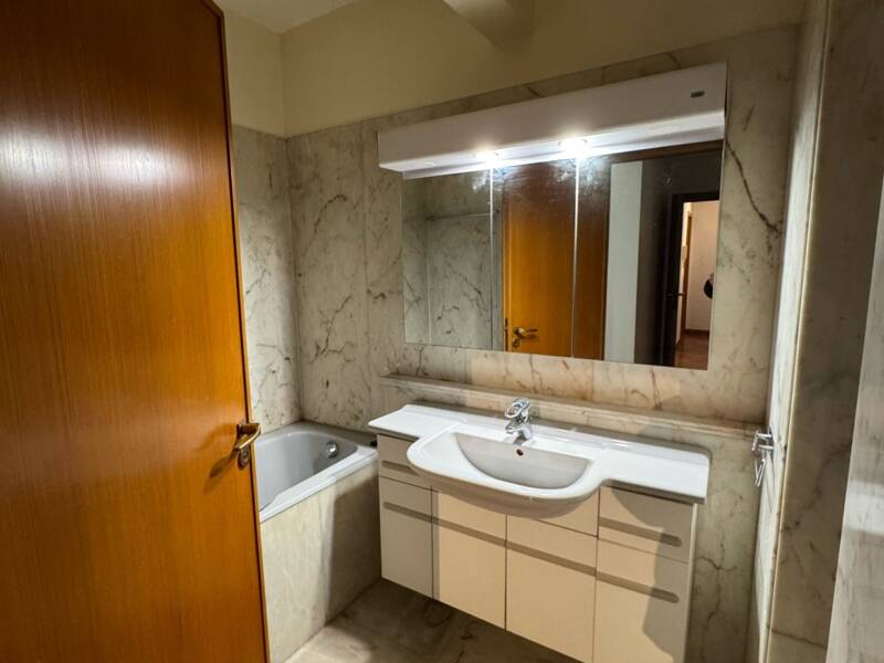 Maison à louer, 63m², PARIS 16E