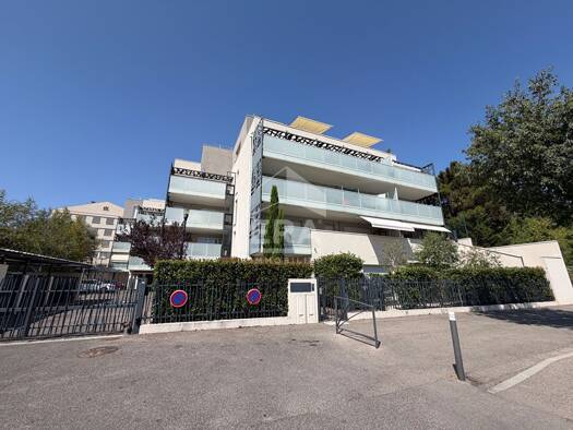 Appartement à vendre 170 000 € 2 pièces 1 chambre 44,6 m² Étage 2/4 Le Castelier-Les Hirondelles-La Grange Istres 13800