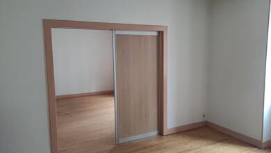 Appartement à louer 950 € 3 pièces 2 chambres 86 m² Étage 1/3 Centre Ville Valserhone 01200