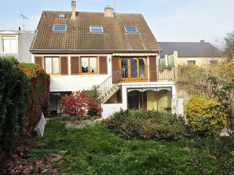 Maison à louer, 122m², LE MESNIL SAINT DENIS