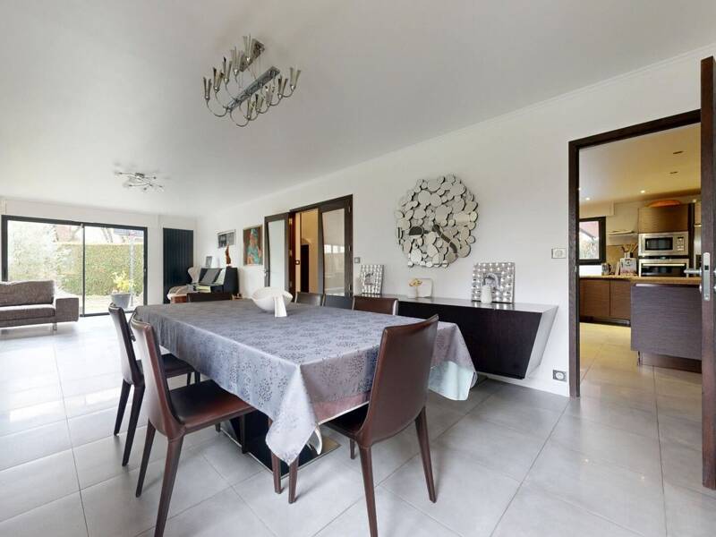 Maison à vendre, 373m², THIAIS