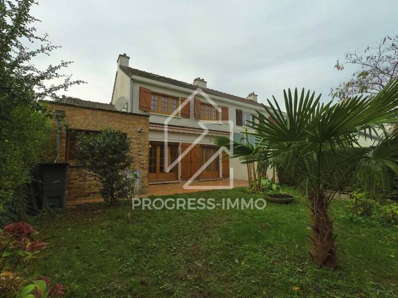 Maison à vendre, 107m², COMBS LA VILLE