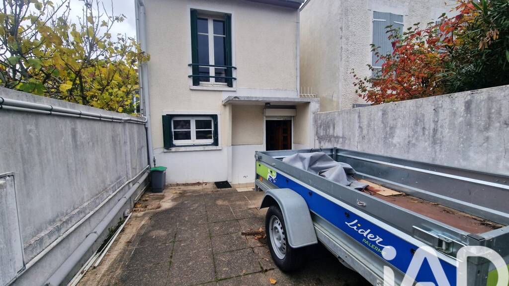 Maison à vendre 334 000 € 3 pièces 2 chambres 69 m² 180 m² de terrain Le Thillard Le Perreux-sur-Marne 94170