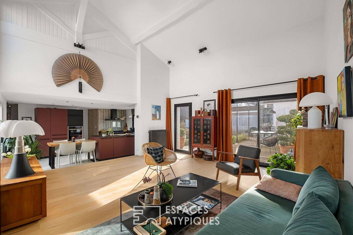 Maison à vendre, 220m², LA TOUR DE SALVAGNY