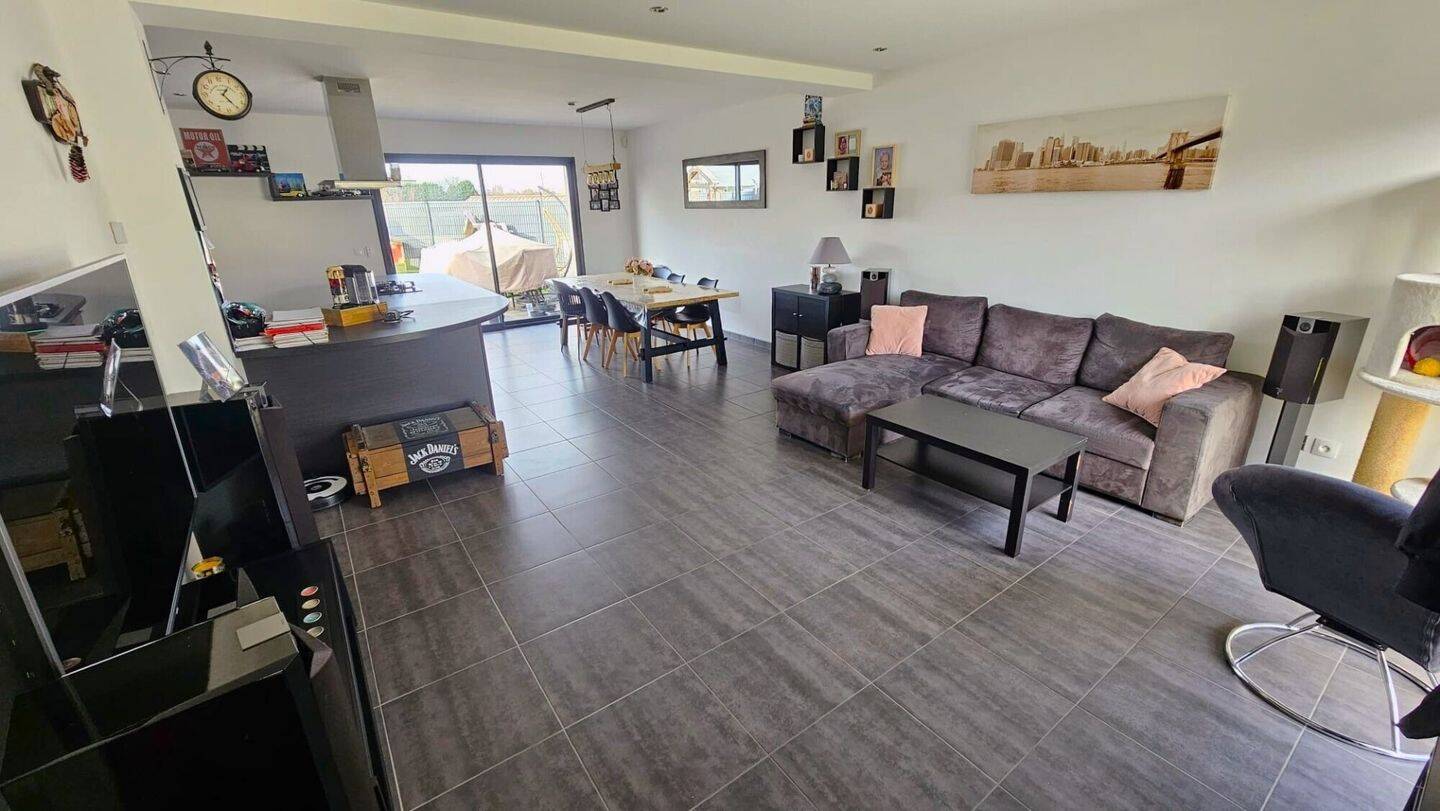 Maison à vendre, 134m², NEUFMOUTIERS EN BRIE