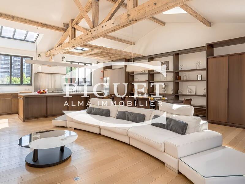 Maison à louer, 300m², PARIS 17E