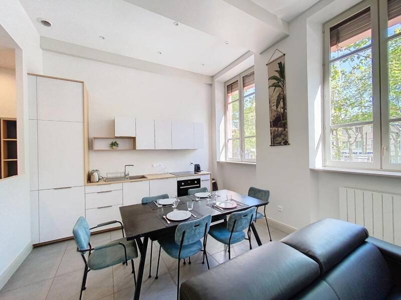 Maison à louer, 61m², LYON 4E