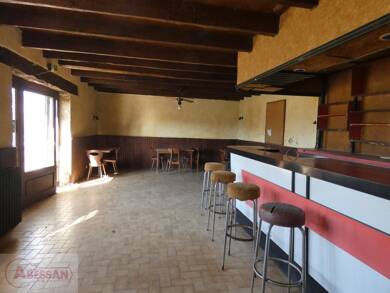 Maison à vendre 128 000 € 6 pièces 3 chambres 214 m² 1 941 m² de terrain Verfeil sur Seye 82330