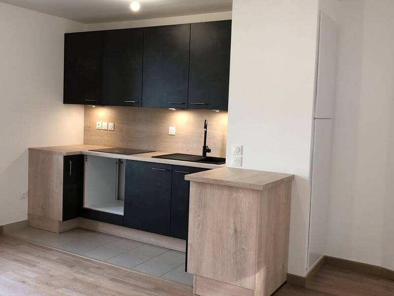 Maison à louer, 42m², LYON 9E