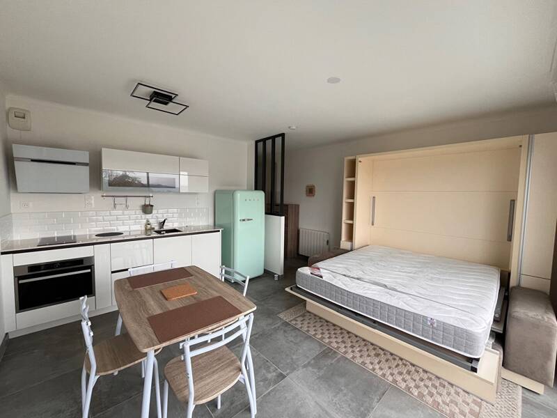 Maison à louer, 28m², SEILLONS SOURCE D'ARGENS