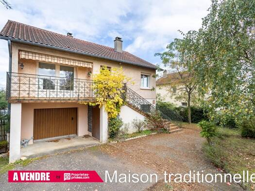 Maison à vendre 260 000 € 6 pièces 3 chambres 130 m² 1 170 m² de terrain Vendat 03110