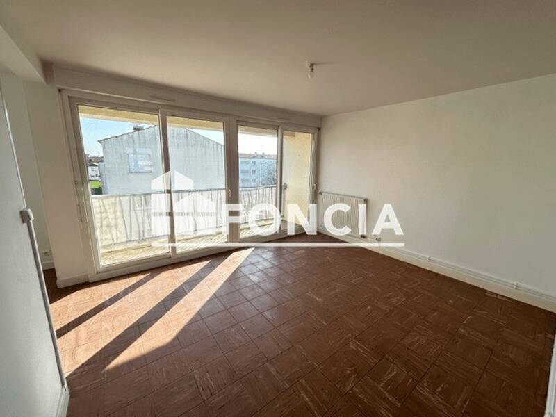 Maison à louer, 69m², ROCHEFORT