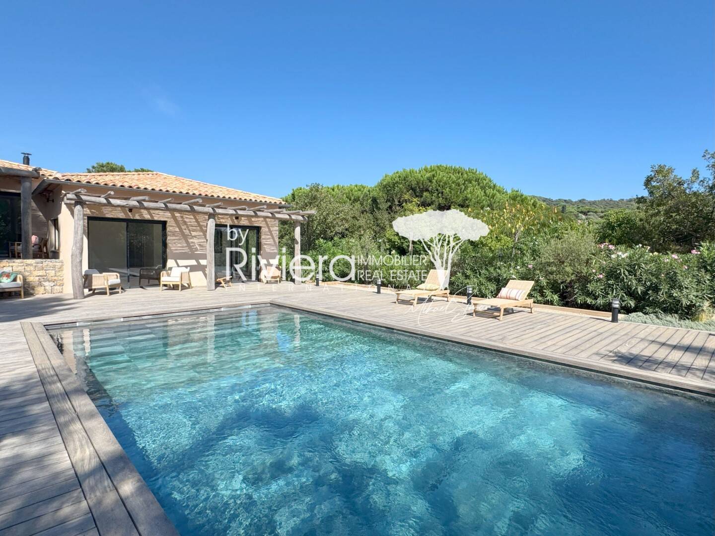 Maison à vendre, 240m², LA CROIX VALMER