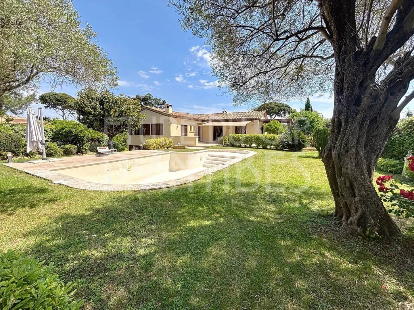 Maison à vendre, 227m², ANTIBES
