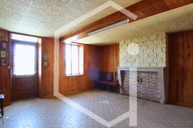Maison à vendre 45 000 € 4 pièces 3 chambres 96 m² 1 235 m² de terrain Menetou Couture 18320