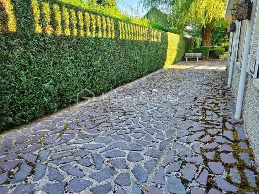 Maison de ville à vendre 340 000 € 8 pièces 4 chambres 328 m² 1 037 m² de terrain Douzy 08140