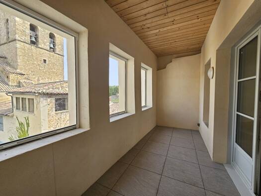 Appartement à louer 1 052 € 4 pièces 3 chambres 87 m² Étage 4/4 Argensol Orange 84100