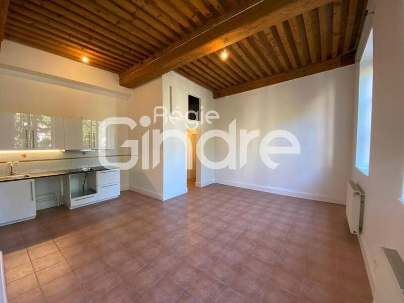 Maison à louer, 51m², LYON 4E