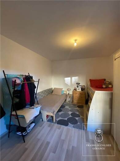 Appartement à louer 799 € 2 pièces 1 chambre 39,6 m² RDC Hôtel de Ville-Bel Air Franconville 95130