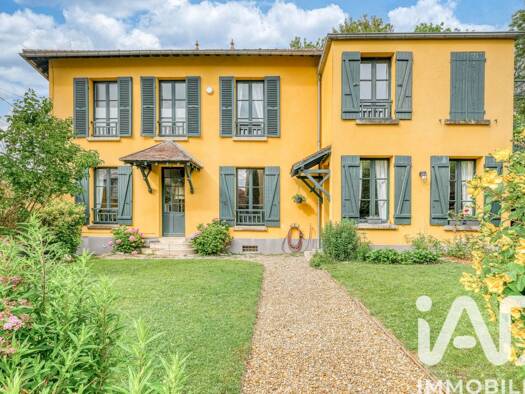 Maison à vendre 484 000 € 8 pièces 5 chambres 124 m² 379 m² de terrain Chalifert 77144