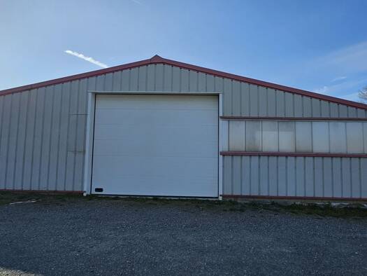 Local commercial à vendre 160 000 € 460 m² de surface de vente Les Epesses 85590