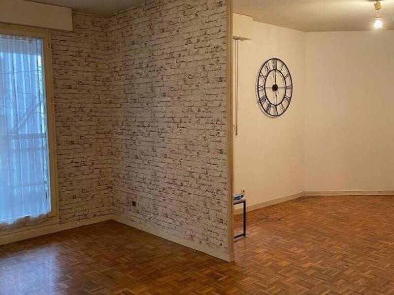 Maison à louer, 81m², LYON 8E