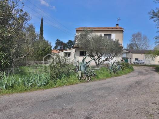 Maison à vendre 210 000 € 3 pièces 2 chambres 96 m² 984 m² de terrain Montfrin 30490