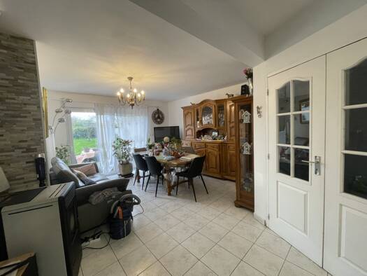 Maison à vendre 245 000 € 7 pièces 5 chambres 107 m² 1 080 m² de terrain Oresmaux 80160