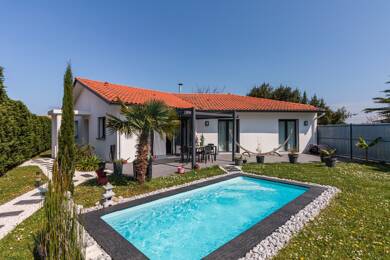 Maison à vendre 660 000 € 5 pièces 3 chambres 132 m² 640 m² de terrain Boucau 64340