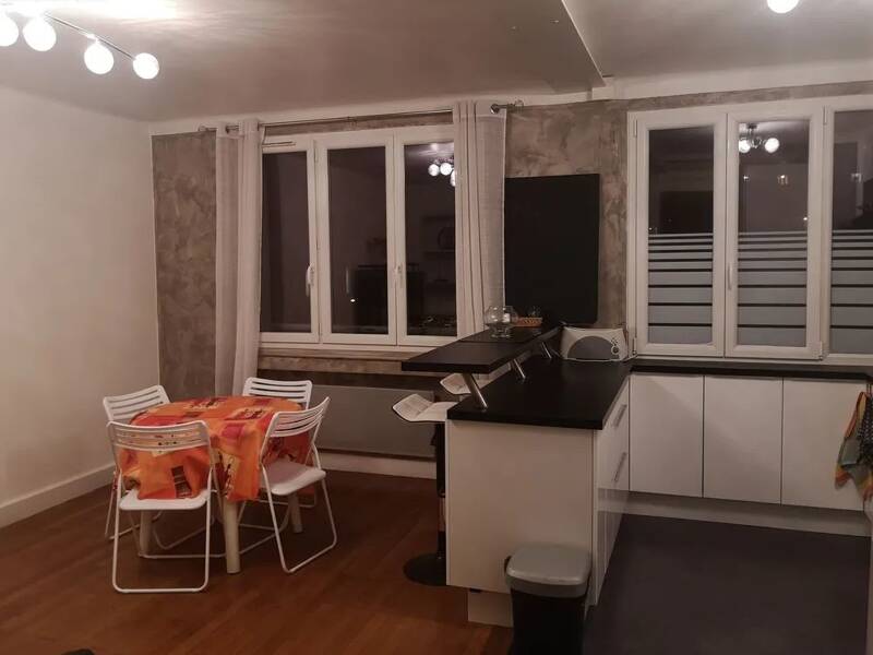 Maison à louer, 45m², LYON 8E