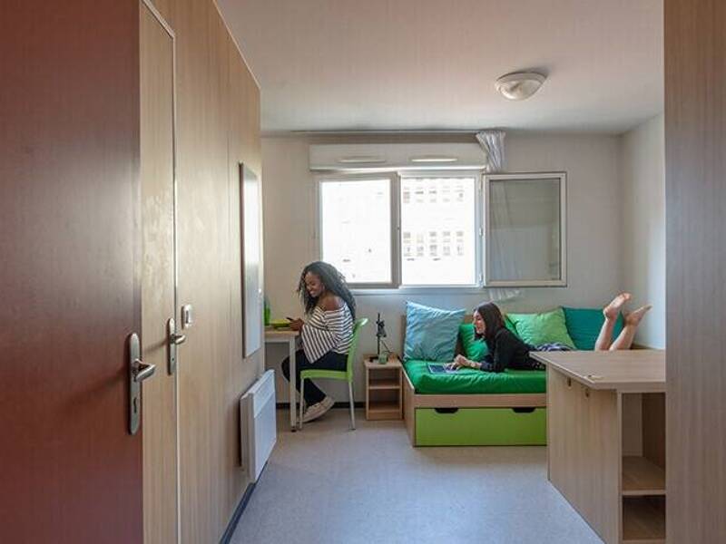 Maison à louer, 18m², MARSEILLE 5E