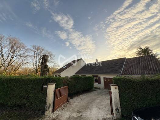 Maison à vendre 269 000 € 7 pièces 4 chambres 167 m² 2 230 m² de terrain Saint-Denis-lès-Rebais 77510