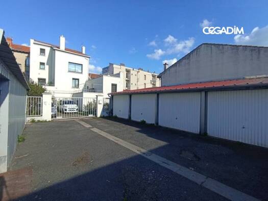 Parking à louer 70 € 10 m² A. Duclos Clermont-Ferrand 63000