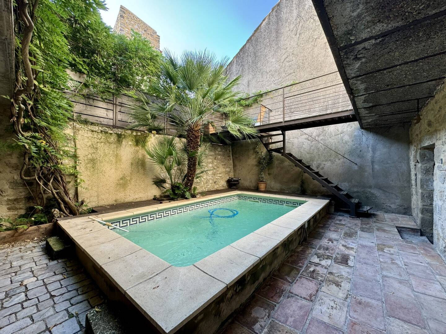 Maison à louer, 167m², COLLORGUES