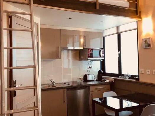 Appartement à louer - logement étudiant 450 € 1 pièce 18 m² RDC Valenciennes 59300