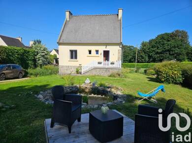 Maison à vendre 176 000 € 4 pièces 3 chambres 90 m² 1 349 m² de terrain Guerlesquin 29650
