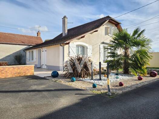 Maison à vendre 202 800 € 4 pièces 3 chambres 108 m² 3 251 m² de terrain Saint-Maurice-sur-Fessard 45700