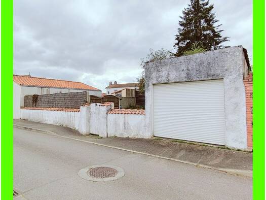 Terrain constructible à vendre 89 900 € 368 m² de terrain Saint-Hilaire-de-Chaléons 44680