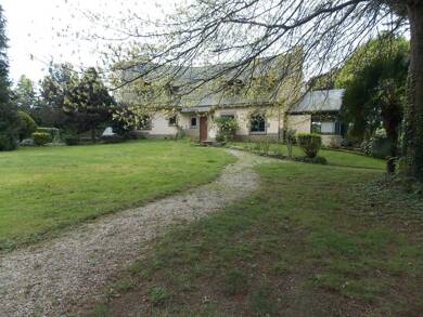 Maison à vendre 405 600 € 8 pièces 5 chambres 230 m² 9 900 m² de terrain Combourg 35270