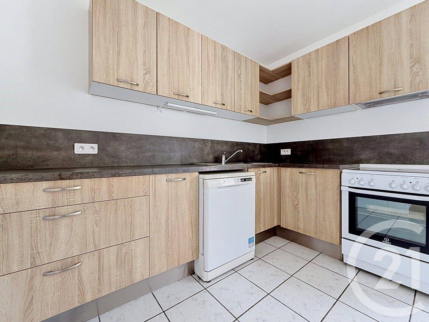 Maison à louer, 85m², COURBEVOIE
