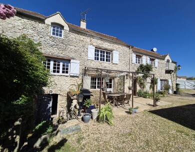 Maison à vendre 598 000 € 6 pièces 4 chambres 190 m² 1 543 m² de terrain Septeuil 78790