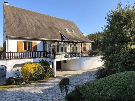 Maison à vendre 579 000 € 8 pièces 5 chambres 226 m² 2 473 m² de terrain Jablines 77450