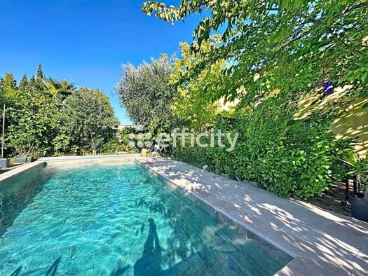 Maison à vendre 440 000 € 5 pièces 4 chambres 140 m² 575 m² de terrain Saint-Cannat 13760