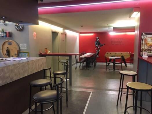 Boutique à vendre Fonds de commerce 137 800 € 190 m² de surface de vente Landéan 35133