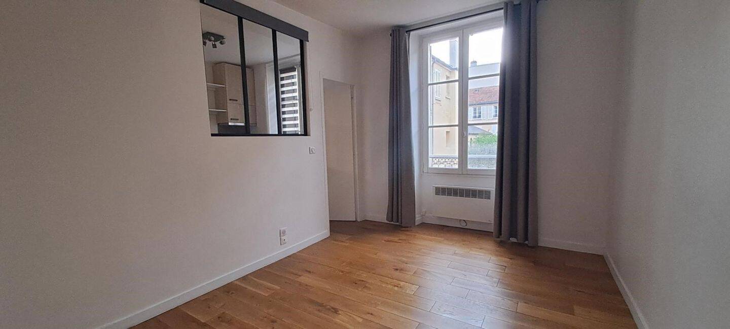 Maison à louer, 24m², VERSAILLES