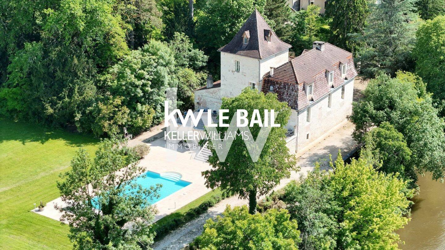 Maison à vendre, 435m², PUY L'EVEQUE